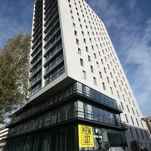 https://hotel-new-kit.ihotelsrotterdam.com