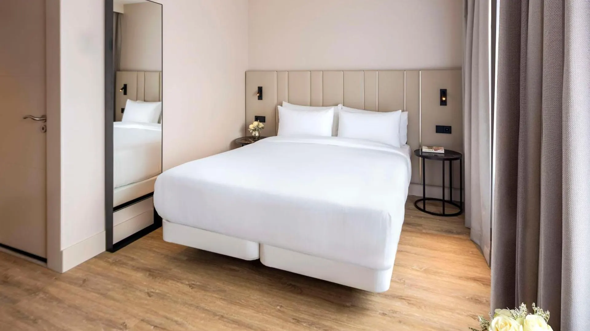 Nh Amsterdam Leidseplein Hotel